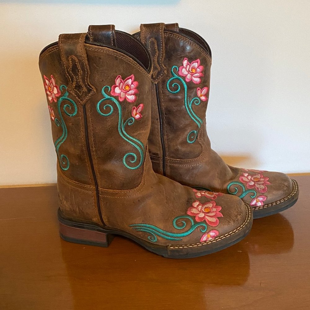 Girls Embroidered Roper Cowgirl boots